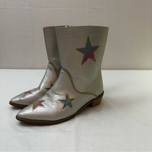 Lola + The Boys Kids Silver Metallic Rainbow Glitter Star Cowboy Boots Size 31